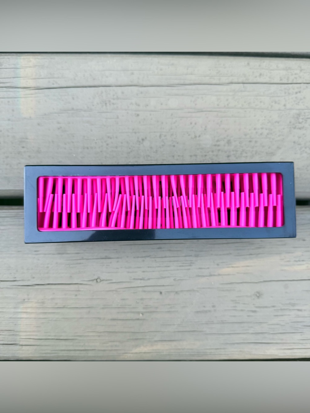 NIB Veleka Pen Zen Desk Organizer in black and fuchsia - Picture 10 of 13